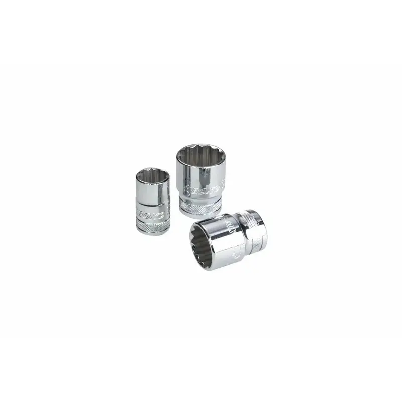 1-1/16" Sae 12-Point Socket – 1/2" Drive 1