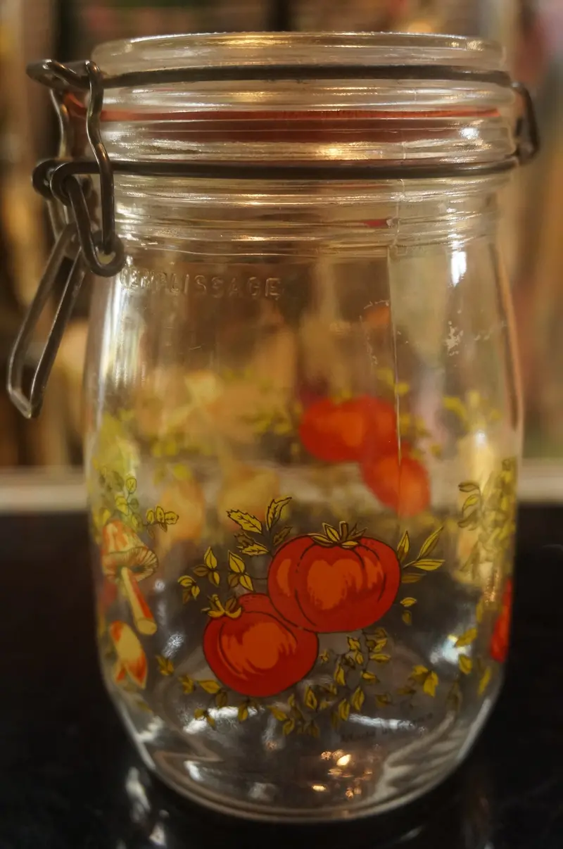 Artistic Print Glass Jar With Vintage Design 1