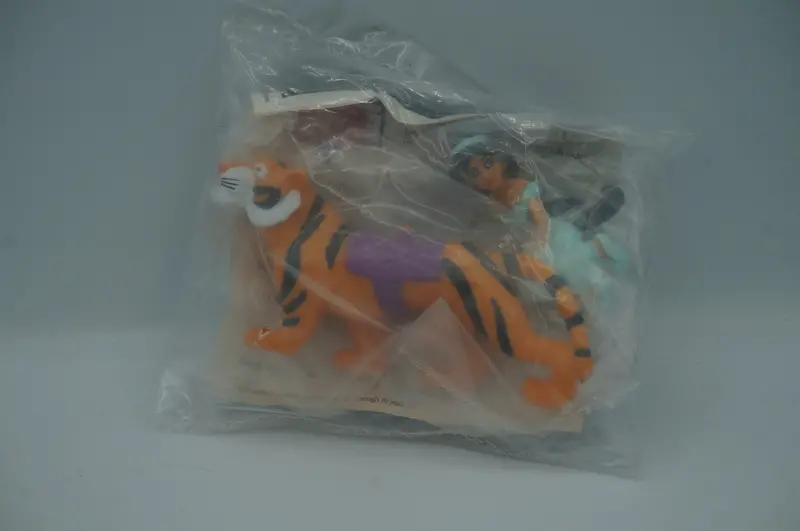 Burger King Vintage Toys – Retro Fast-Food Promotional Figures 2