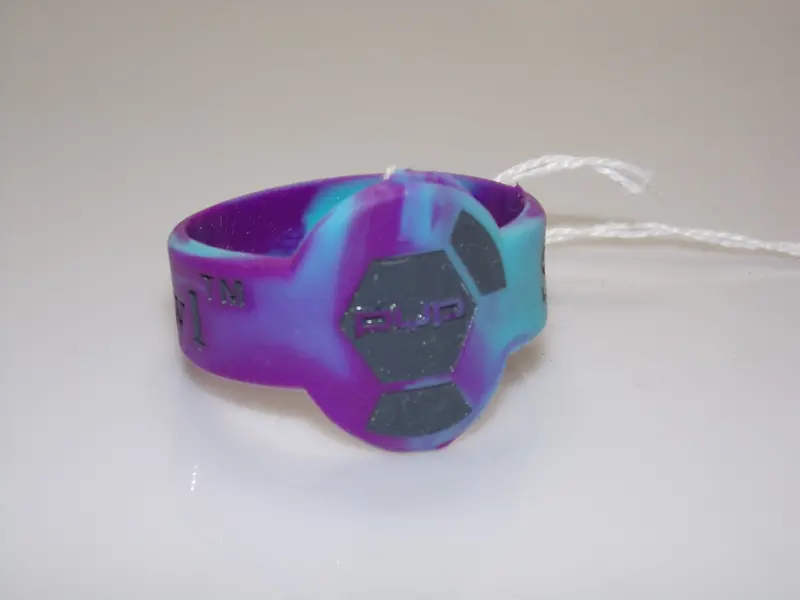 Compact Silicone Band For Minimalist Style 1