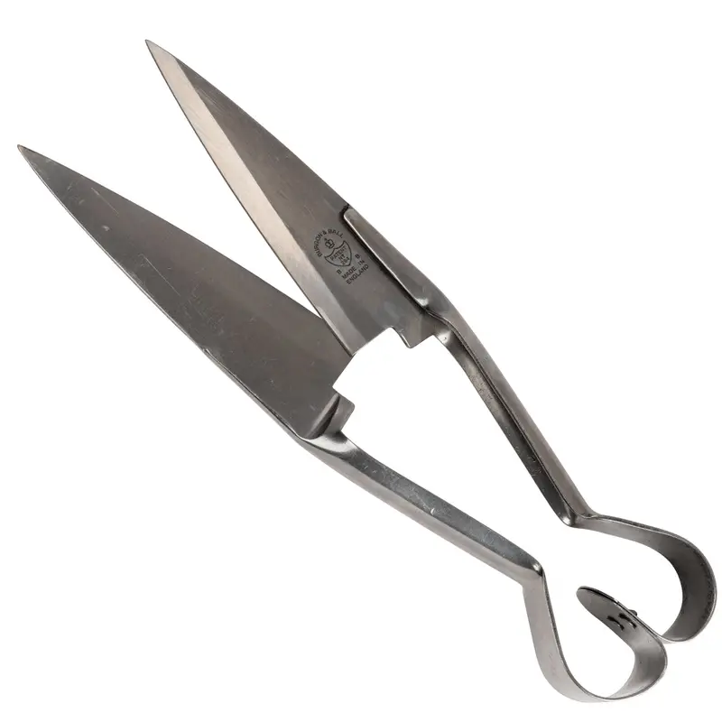 Corona Double-Bow Premium Shears – 6.5" Blade 1