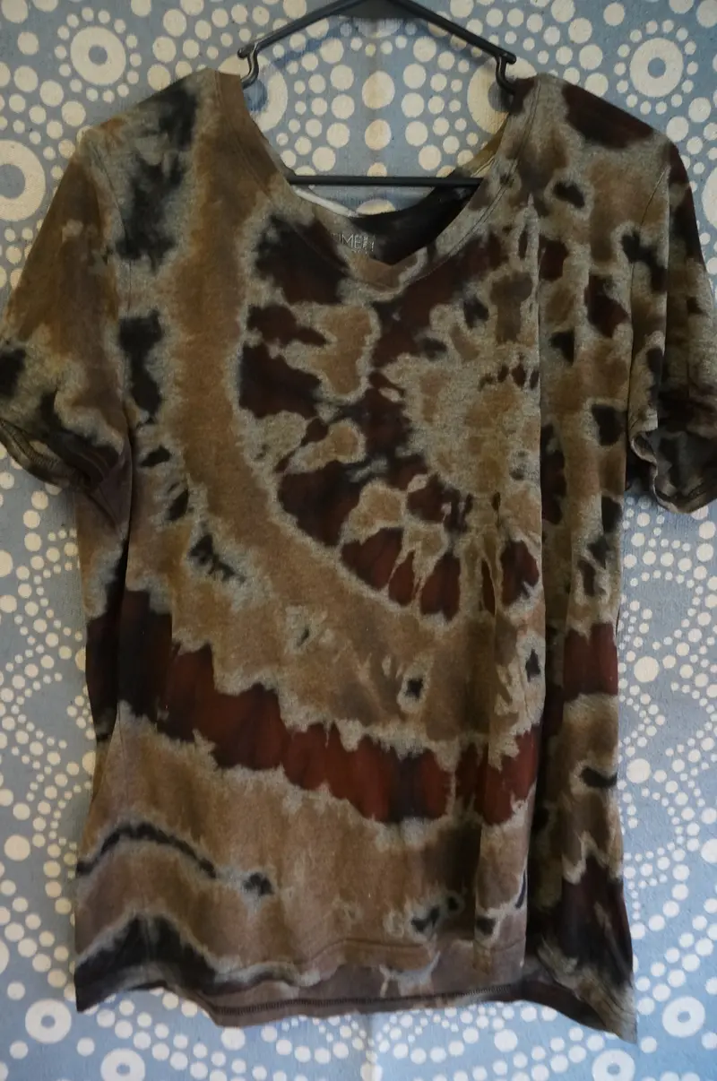 Dark Green And Black Spiral Tie-Dye Shirt | Caliculturesmokeshop.Com 1