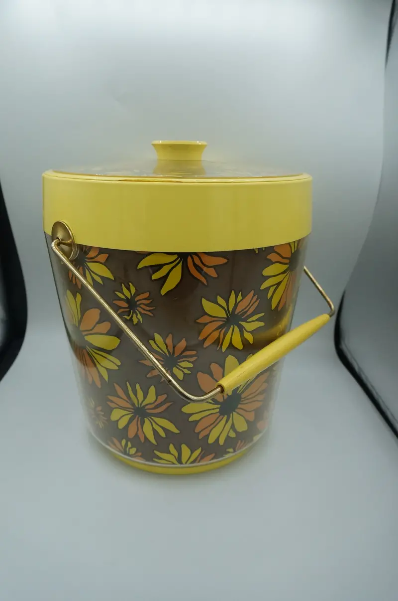 Floral-Design Ice Bucket For Parties 1