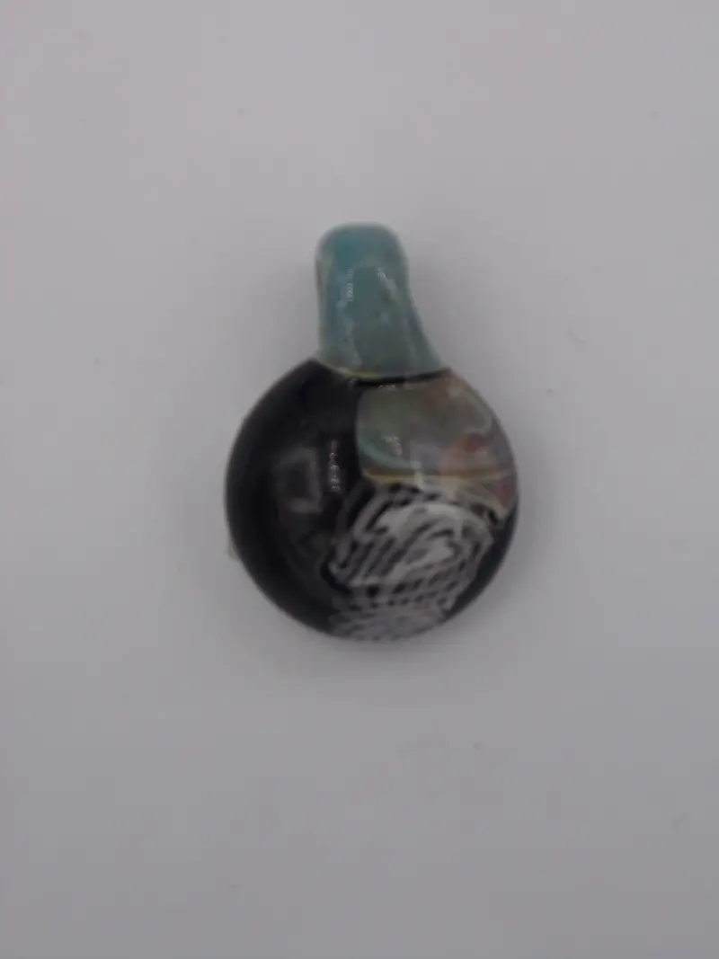 Jellyfish Glass Pendant – Vibrant Ocean-Themed Jewelry 1