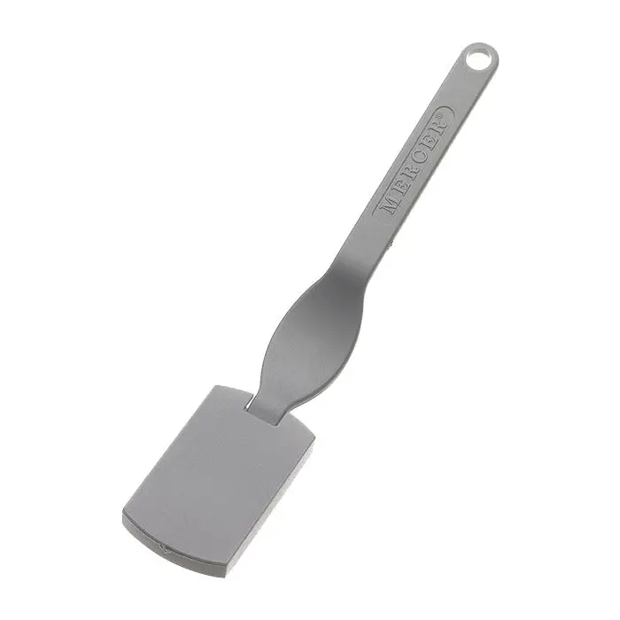 Mercer Baker’S Dough Blade With Protective Cover (M35525) 1