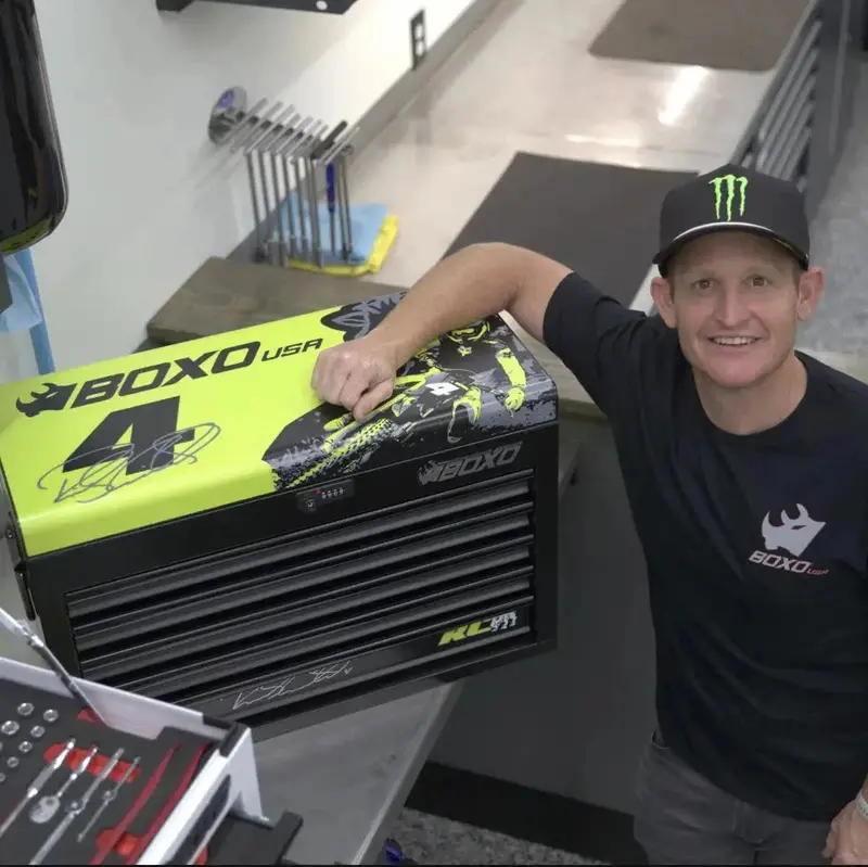 Motobox By Ricky Carmichael: 26" 5-Drawer Portable Tool Chest + 103-Piece Metric Motorcycle Toolkit 1