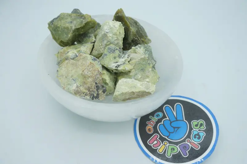 Natural Serpentine Specimen – Ohio Hippies Smoke Shop 1