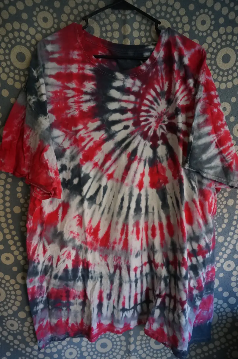 Red And Black Spiral Tie-Dye T-Shirt | Cali Culture Smoke Shop 1