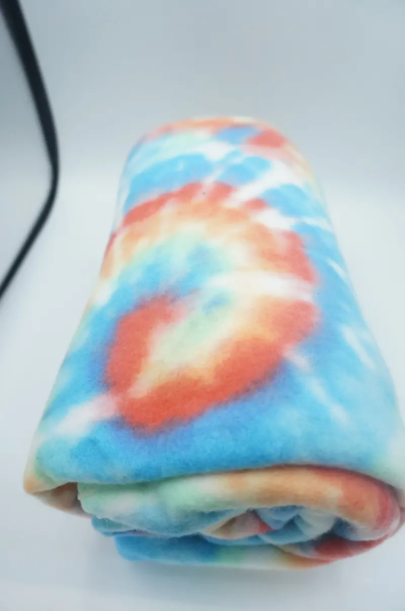 Trippy Tie-Dye Throw Blanket 1