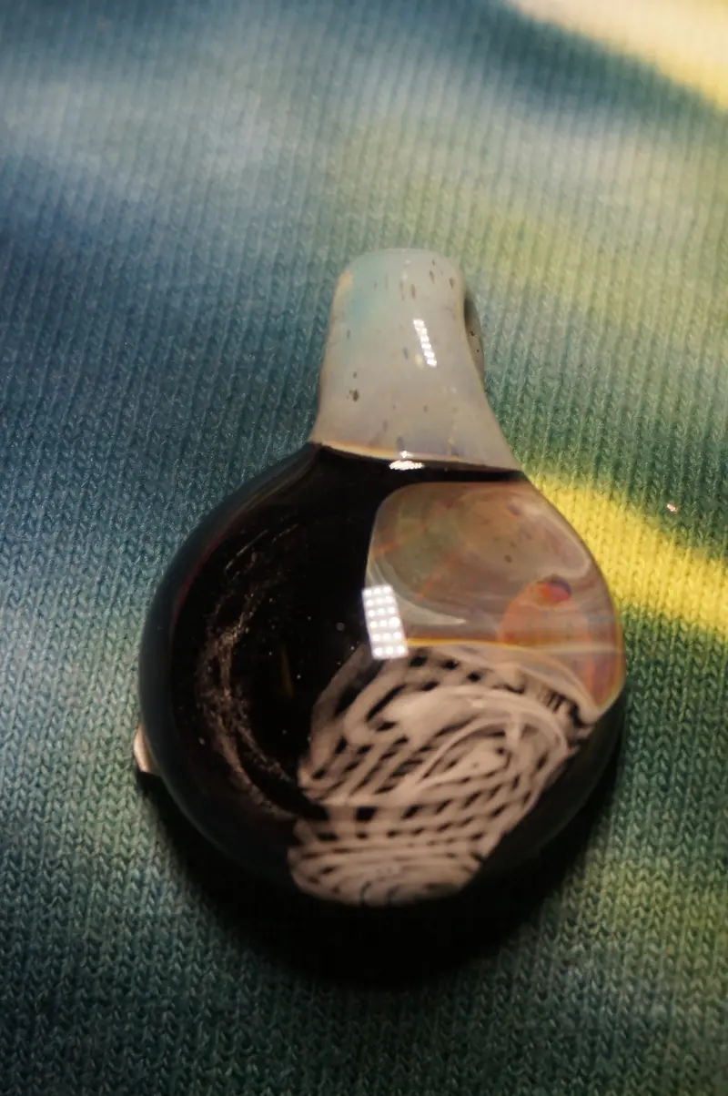 Vibrant Jellyfish-Inspired Glass Pendant (Set Of Two) 1