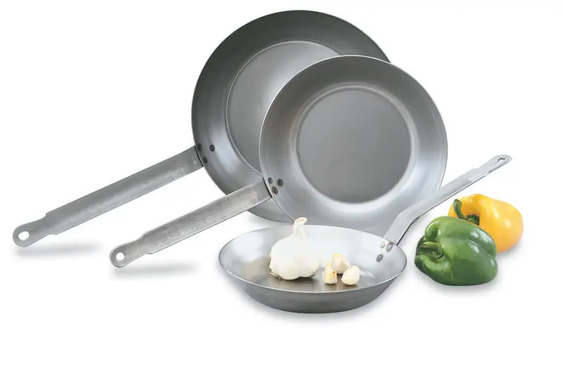 Vollrath Carbon Steel 12.5-Inch French-Style Frying Pan 1