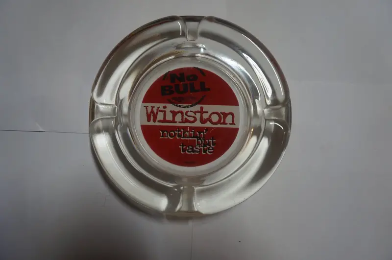 Winston Cigarette Brand Ashtray – Iconic Tobacco Advertising Item 1